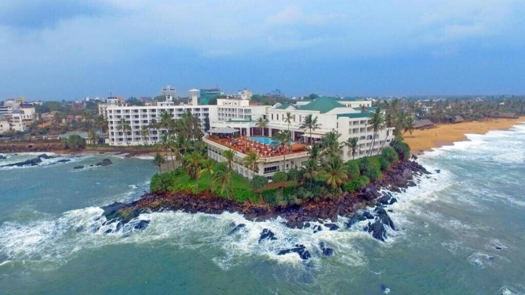 Готель Mount Lavinia 4*