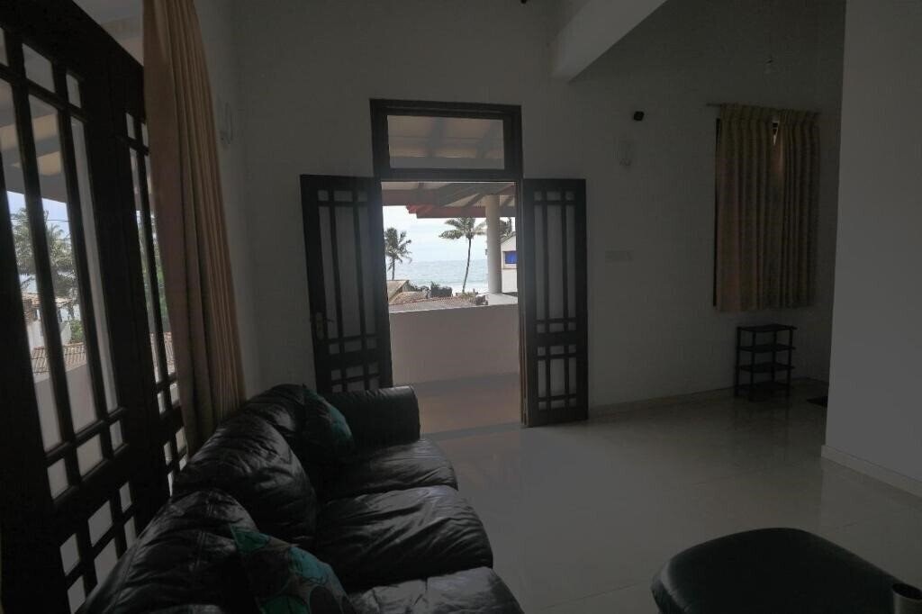 Картинка Mirissa Ocean Breeze 2*