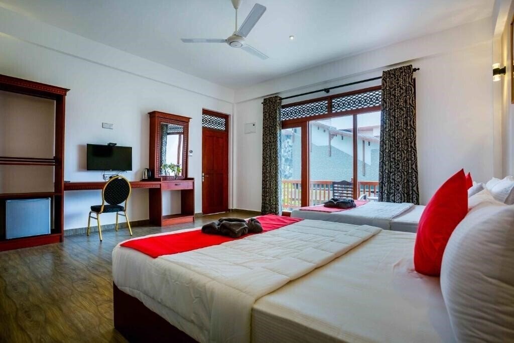 Фото Polhena Grand Resort 3*