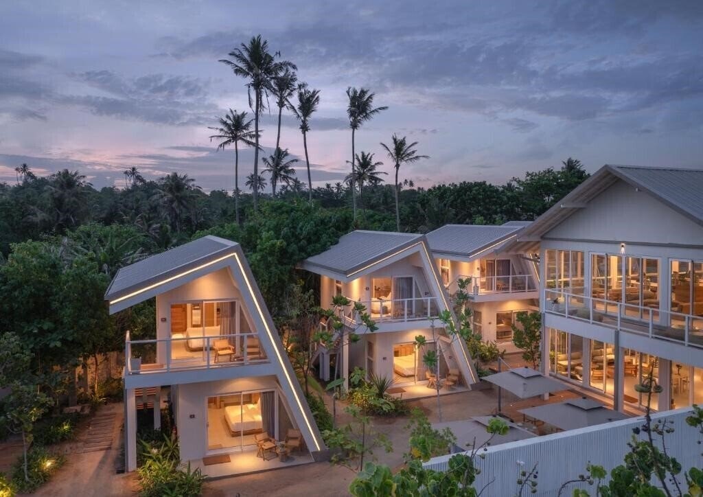 Фото Asaya Sands Mirissa 4*