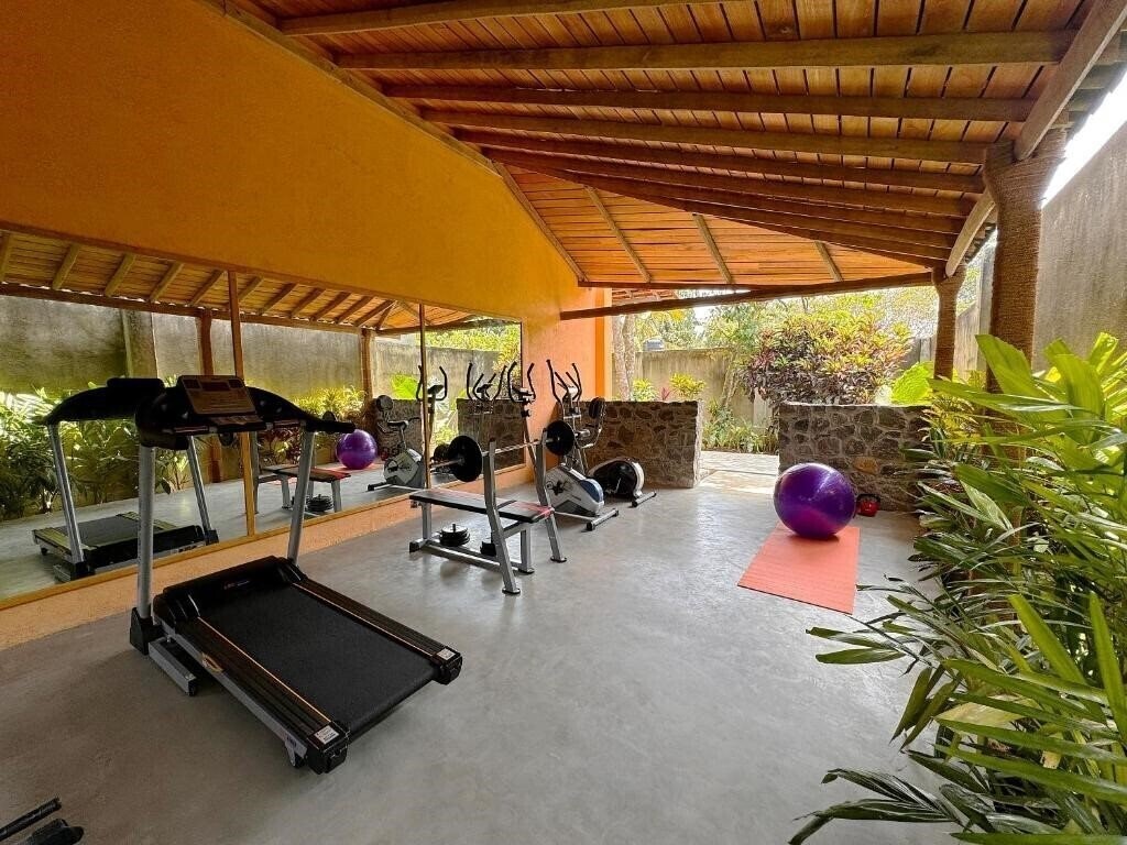 Фотографія Coastline Mirissa Boutique Hotel & SPA 5*