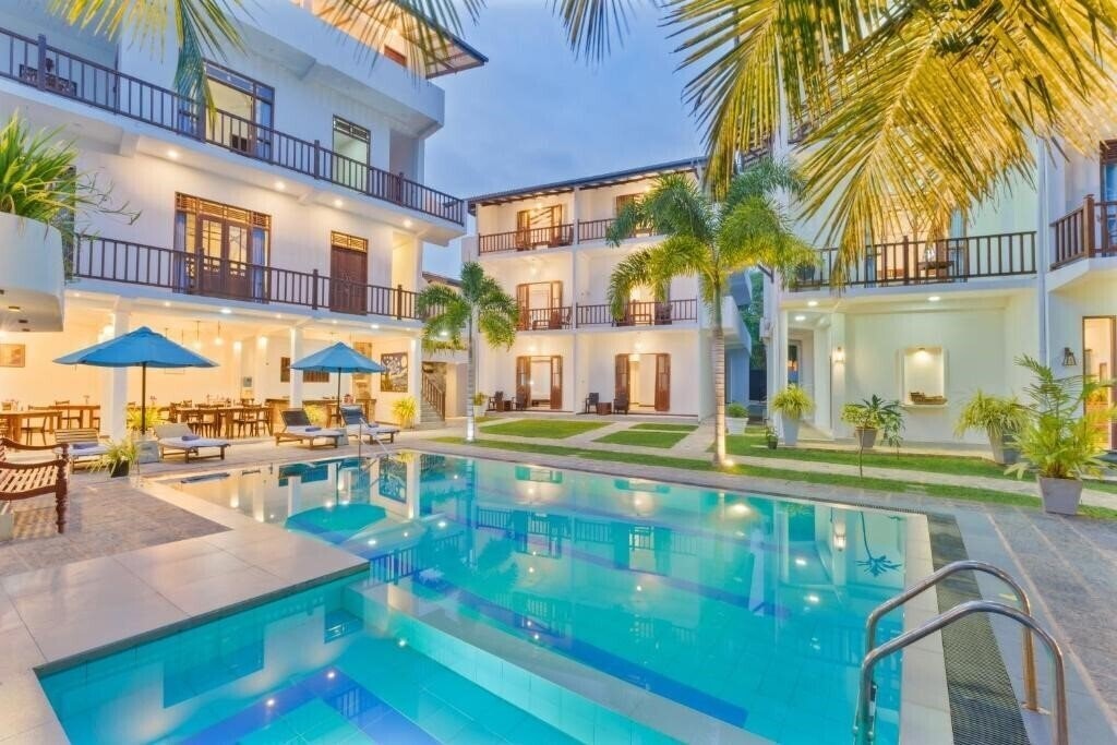 Готель Olu Ayurveda Beach Resort 4*