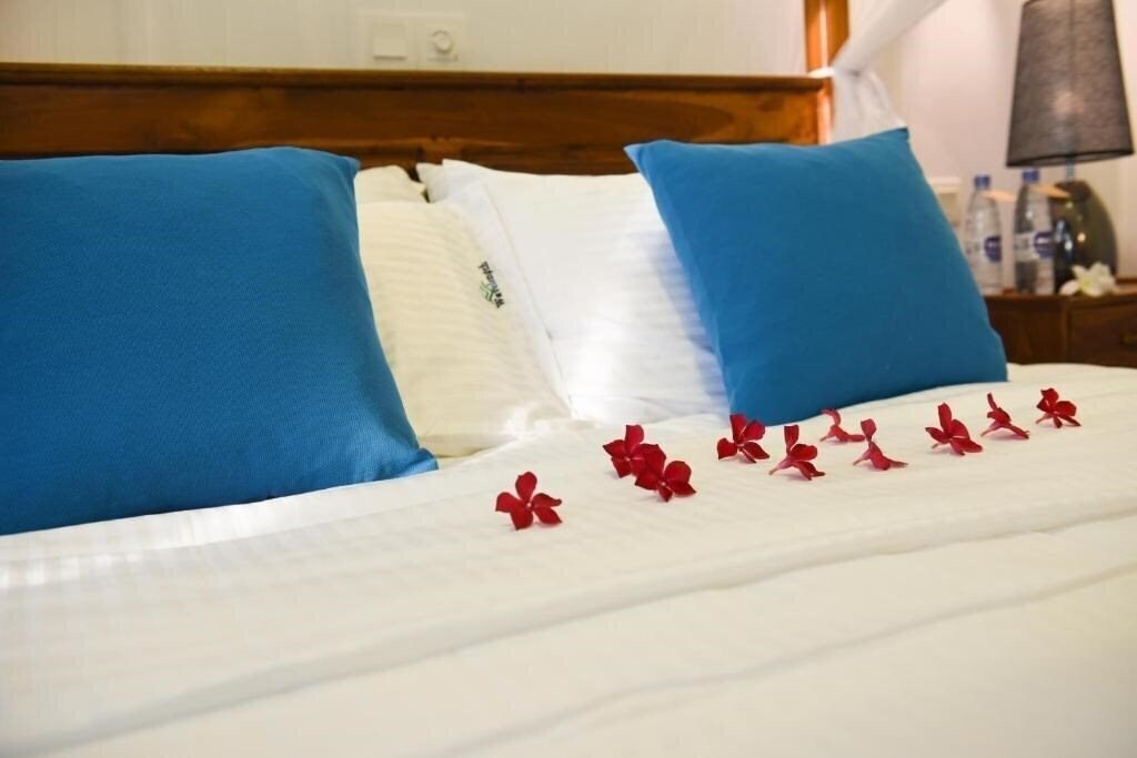 Фотографія Wavelength Hotel Mirissa 3*