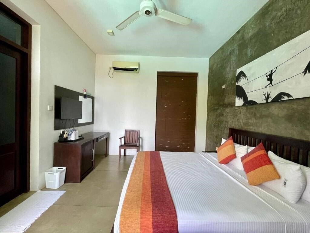 Фото Olanro Negombo 3*