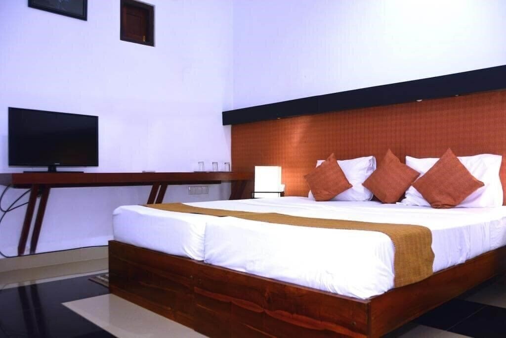 Фотографія Rainbow Beach Hotel 3*