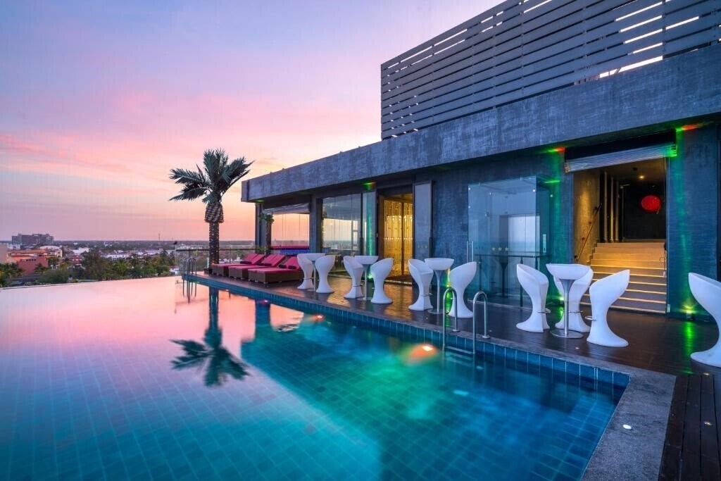 Готель Regal Reseau Hotel & Spa 4*