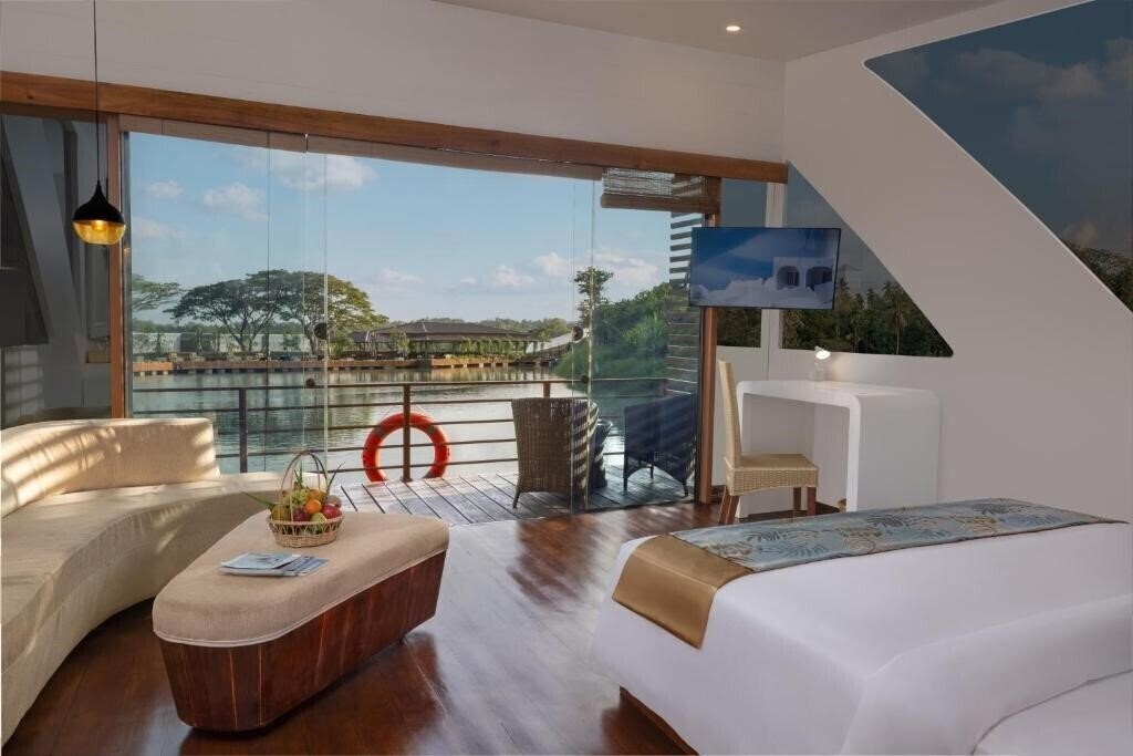 Фото Bolagala Agro Floating Resort 4*