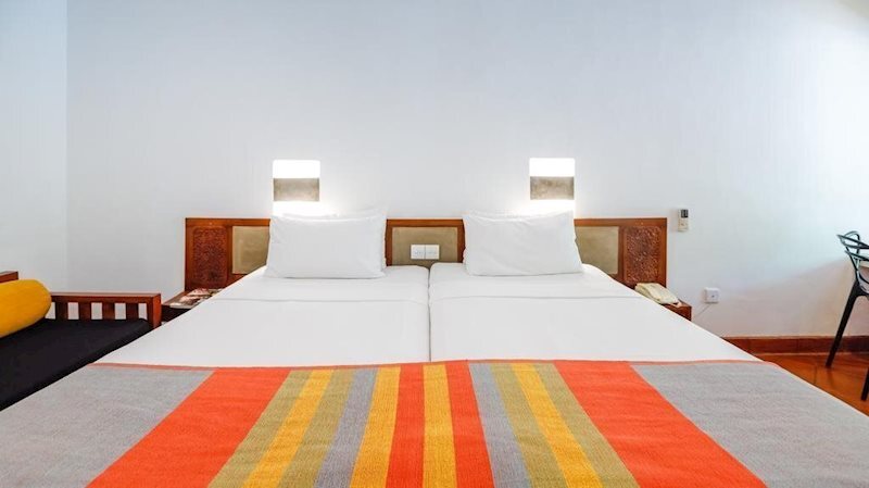 Фотографія Nilaveli Beach Hotel 3*