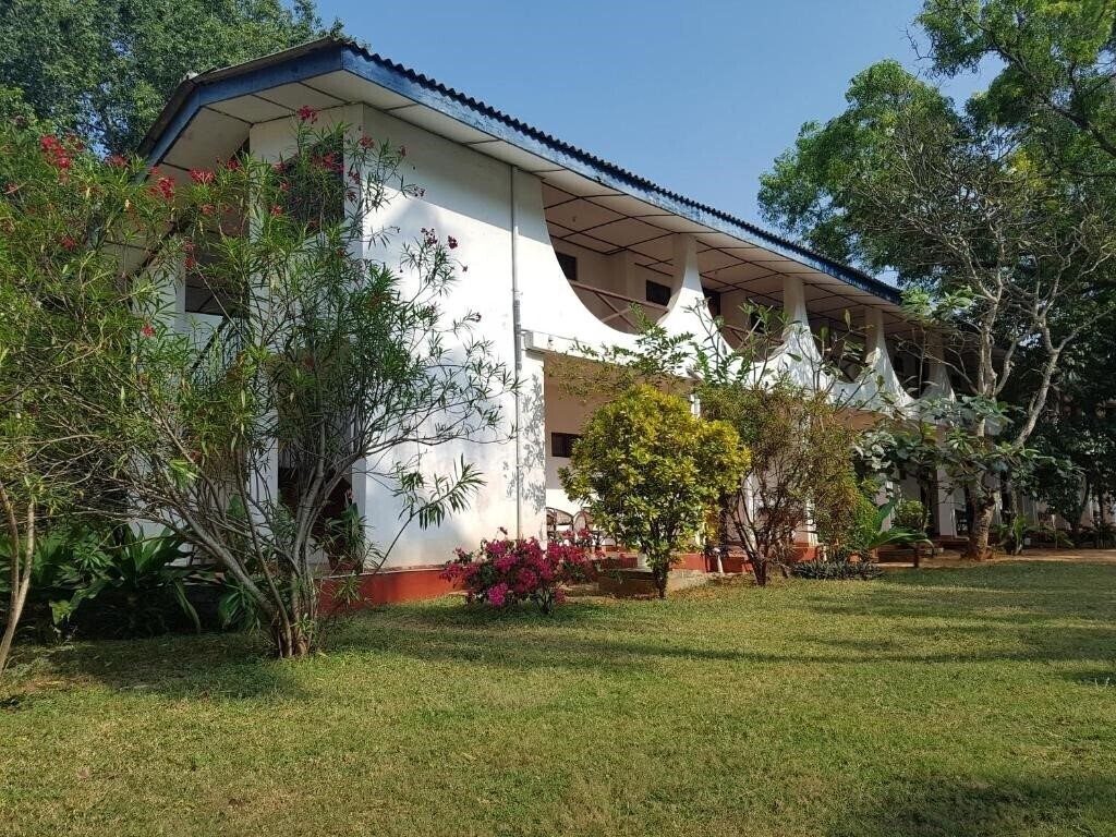 Картинка Nilaveli Crystal Blue Hotel 3*