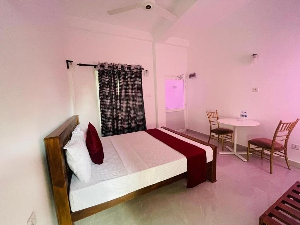 Картинка NN Beach Resort 2*
