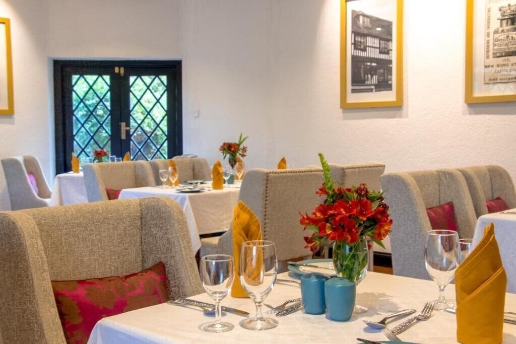 Изображение Oliphant Boutique Villa By Amaya 4*