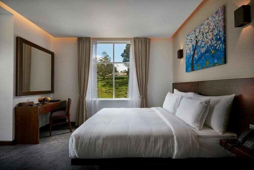Зображення Galway Heights Hotel 3*