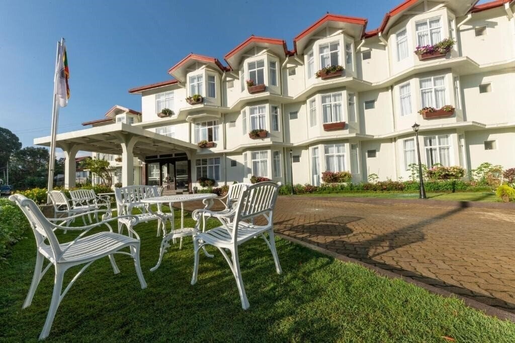 Фотографія Galway Heights Hotel 3*