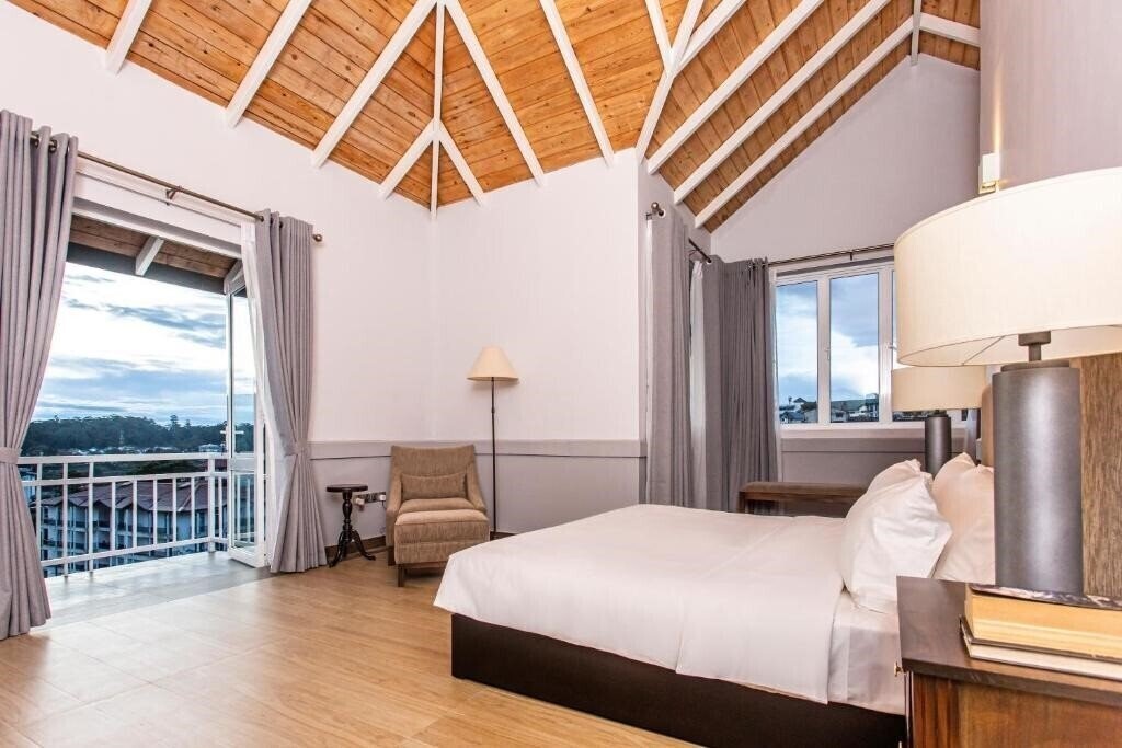 Фото W15 Glenfall 3*