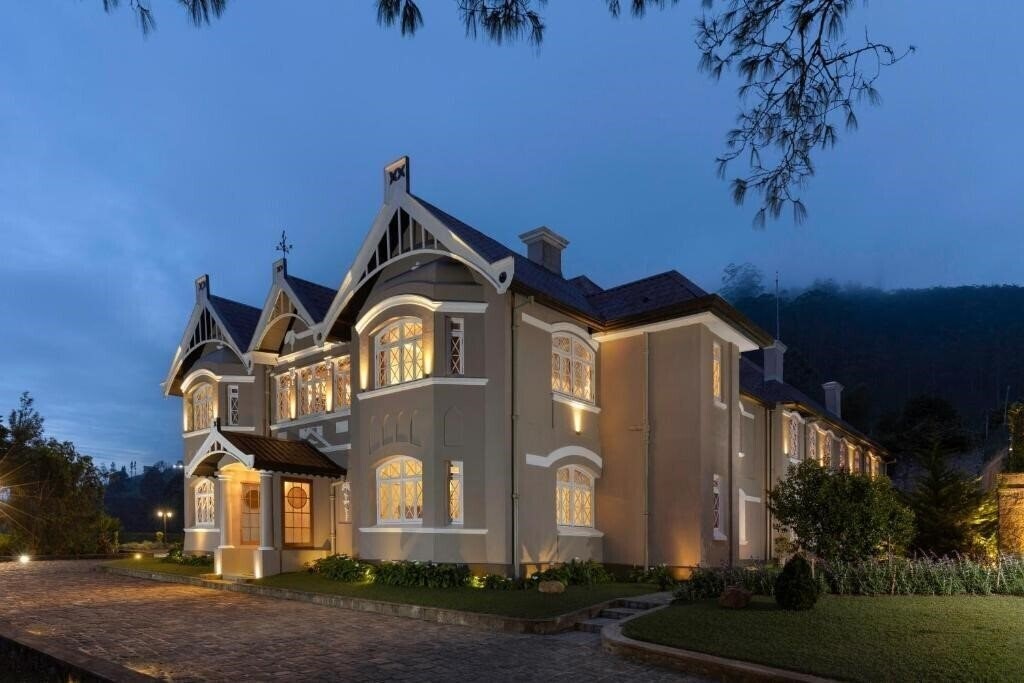 Фото The Bellwood Manor 2*