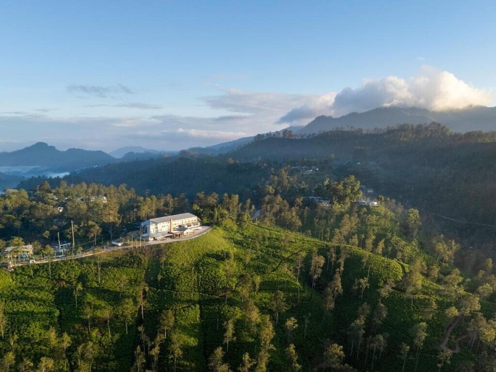 Фото Newburgh Ella The Tea Factory Resort 4*