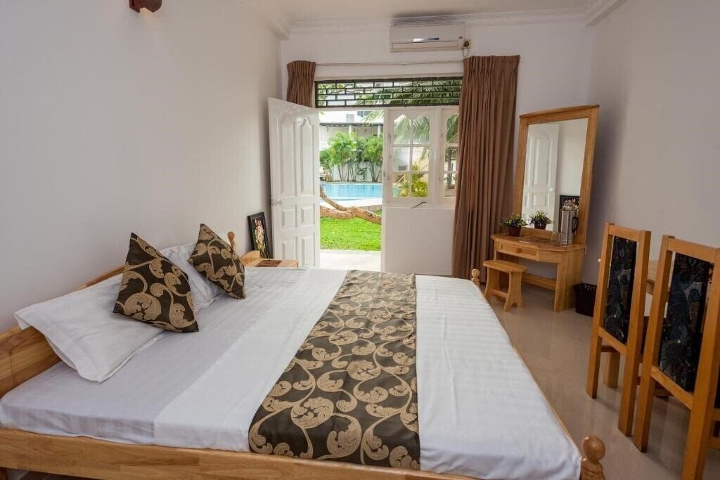 Фото Navro Beach Resort 4*