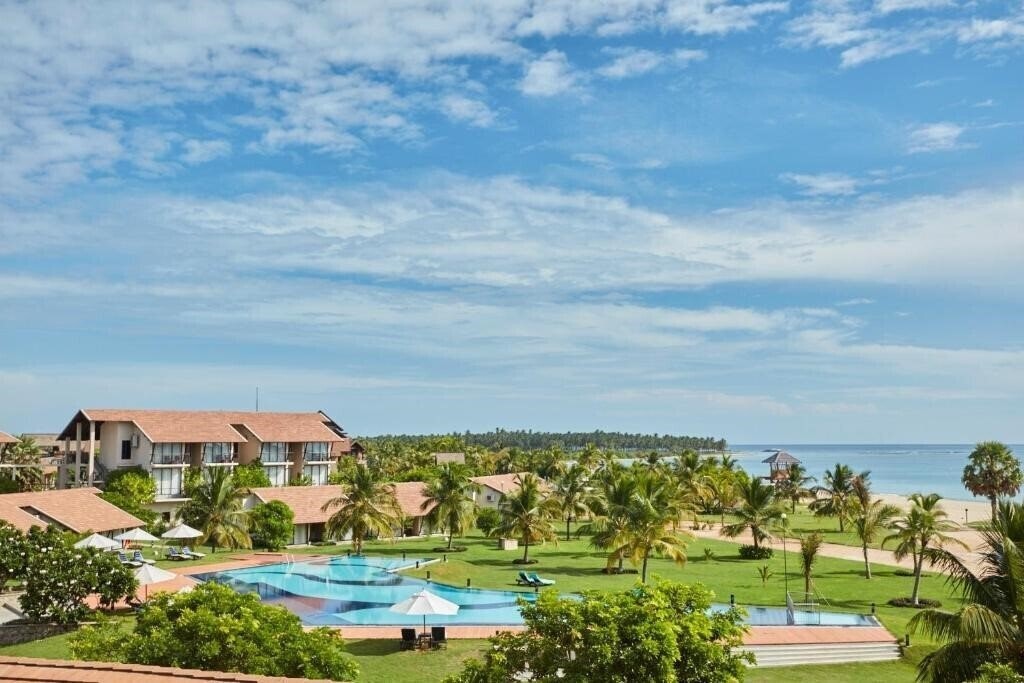 Фотографія The Calm Resort 4*
