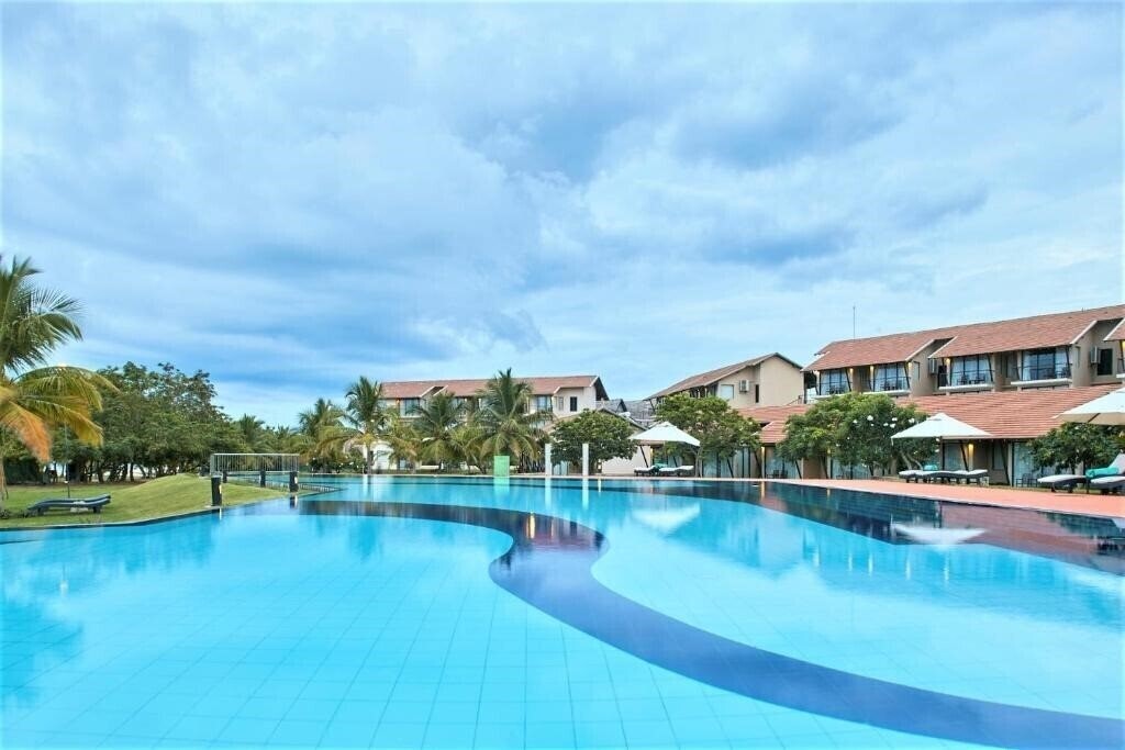 Картинка The Calm Resort 4*