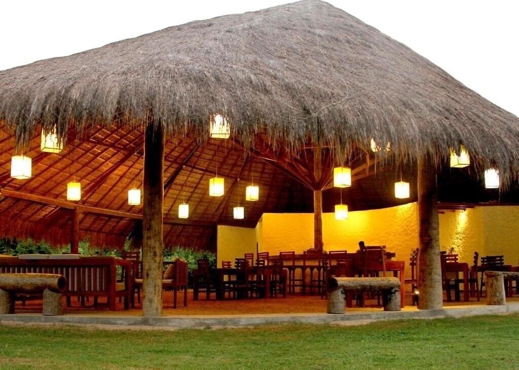Картинка Giman Free Beach Resort 3*