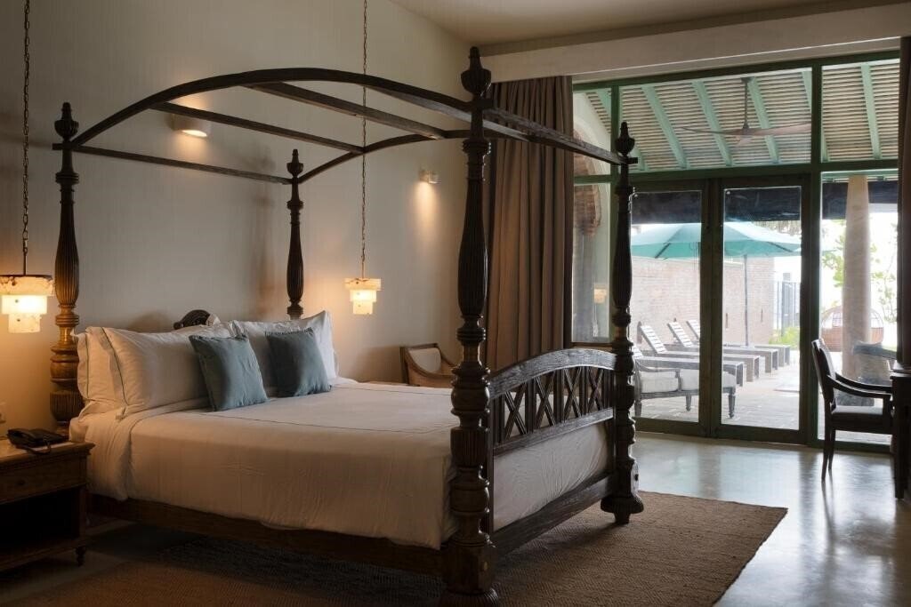 Отель Candella House 3*