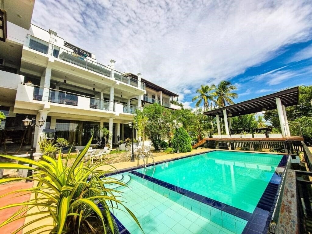 Отель Queens Beach Tangalle 3*