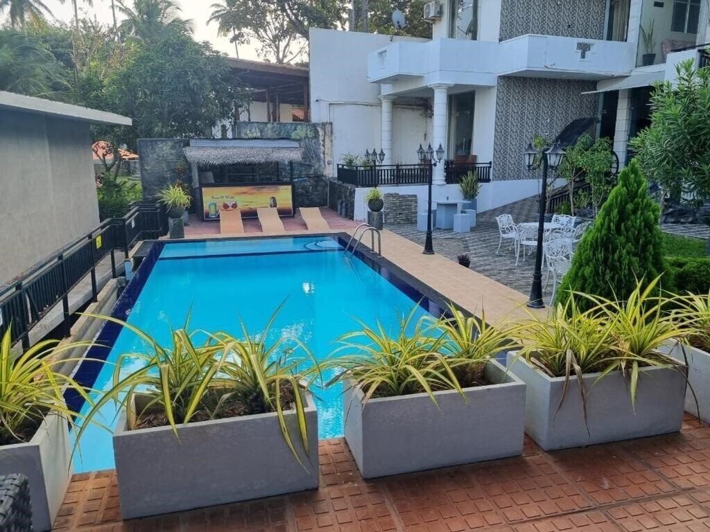 Изображение Queens Beach Tangalle 3*