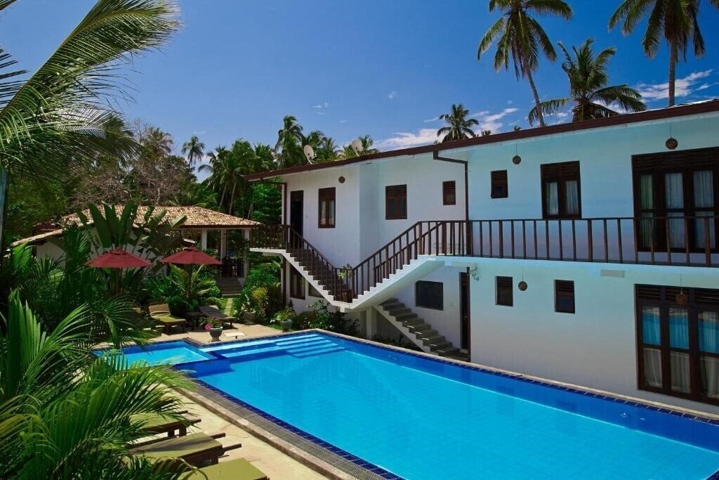 Фото Villa Tangalle Lagoon 4*