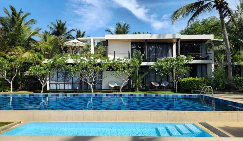 Фото Lankavatara Ocean 4*