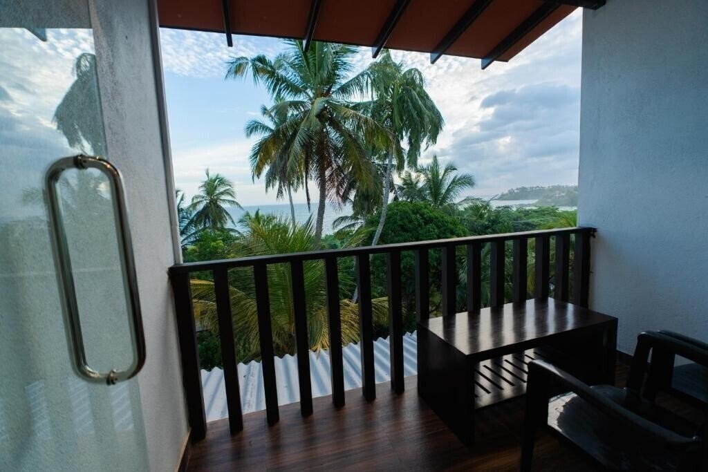 Фото Sea View Tourist Inn 3*