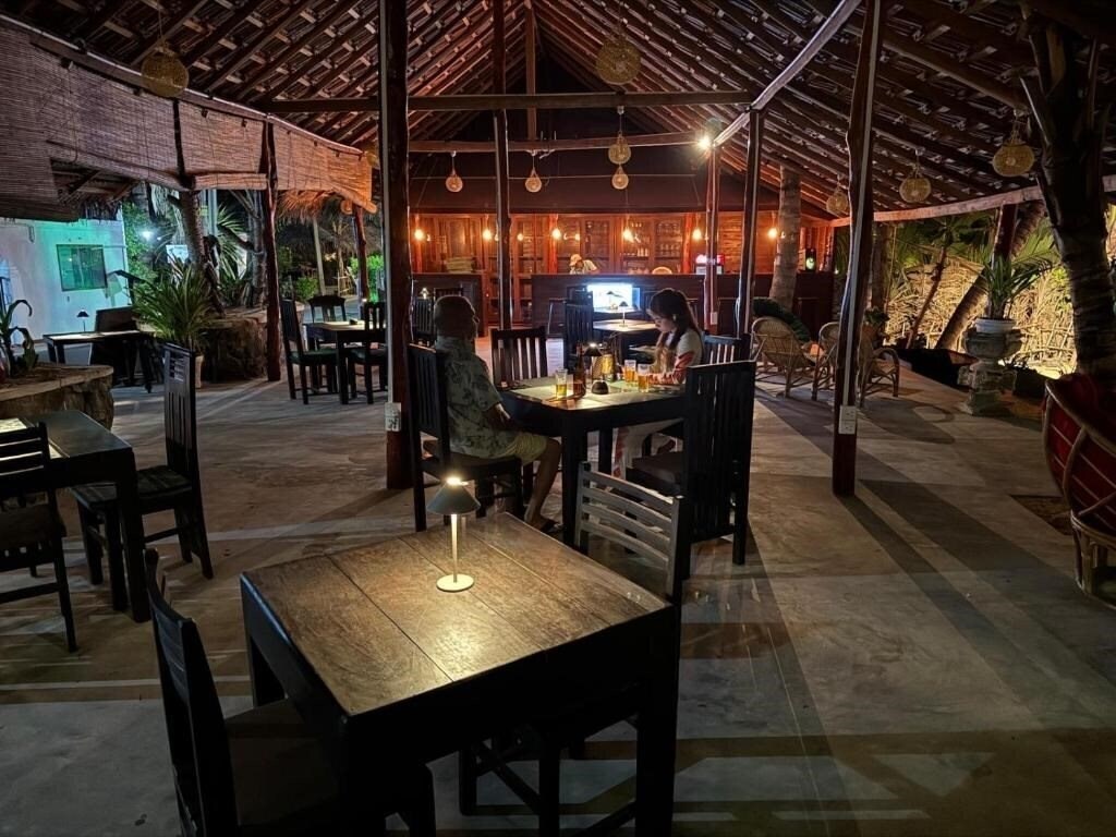 Фото In Lanka Hotel & Restaurant 2*