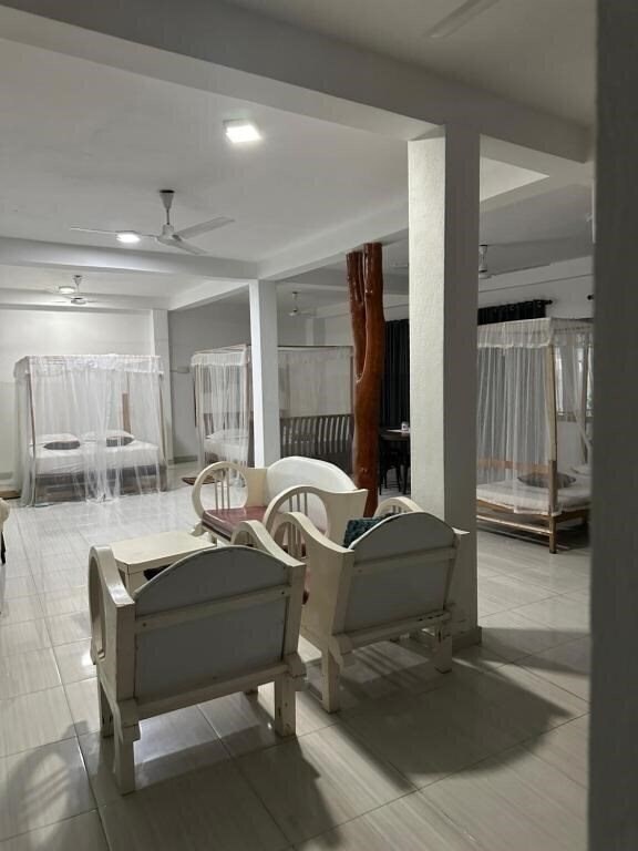 Картинка In Lanka Hotel & Restaurant 2*