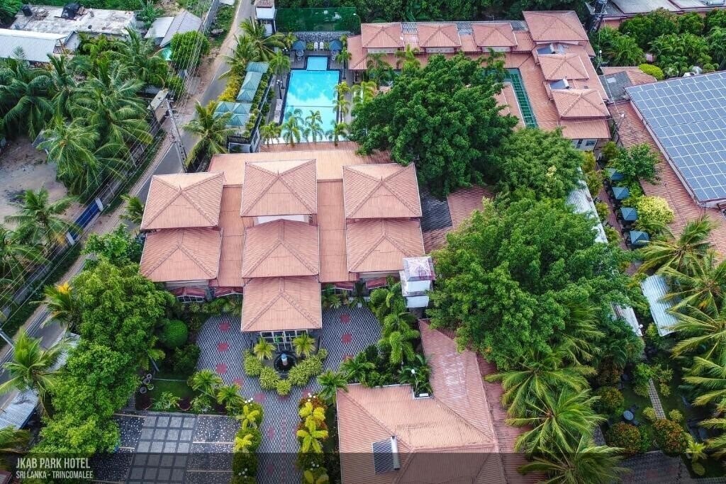 Отель Jkab Park Hotel 3*