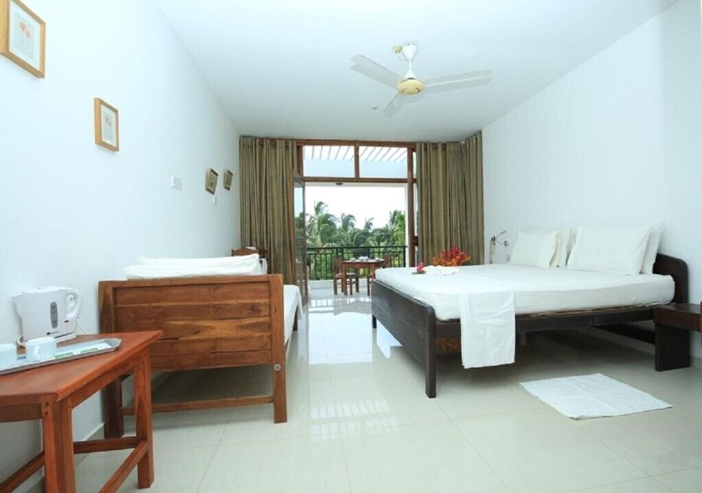 Зображення High Park Hotel 1*
