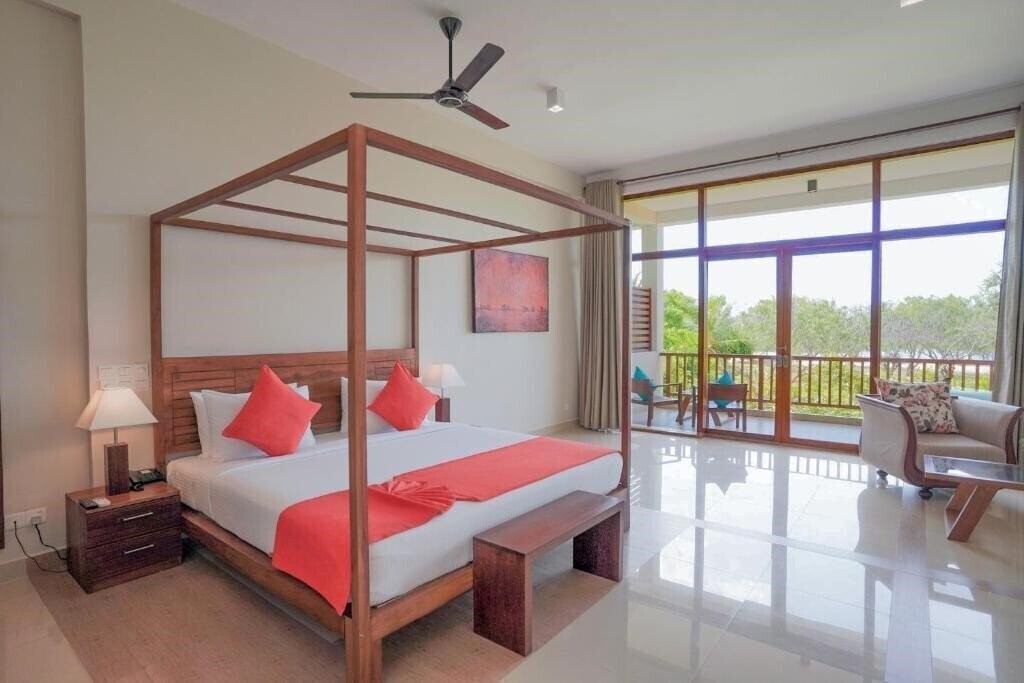 Фото Breeze Pasikudah 5*