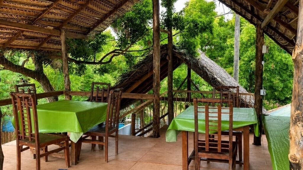 Изображение Ceylon Beach Haven Uppuveli 3*