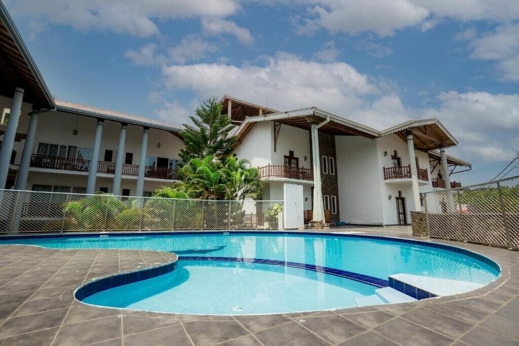 Фото Neptune Bay Hotel 3*