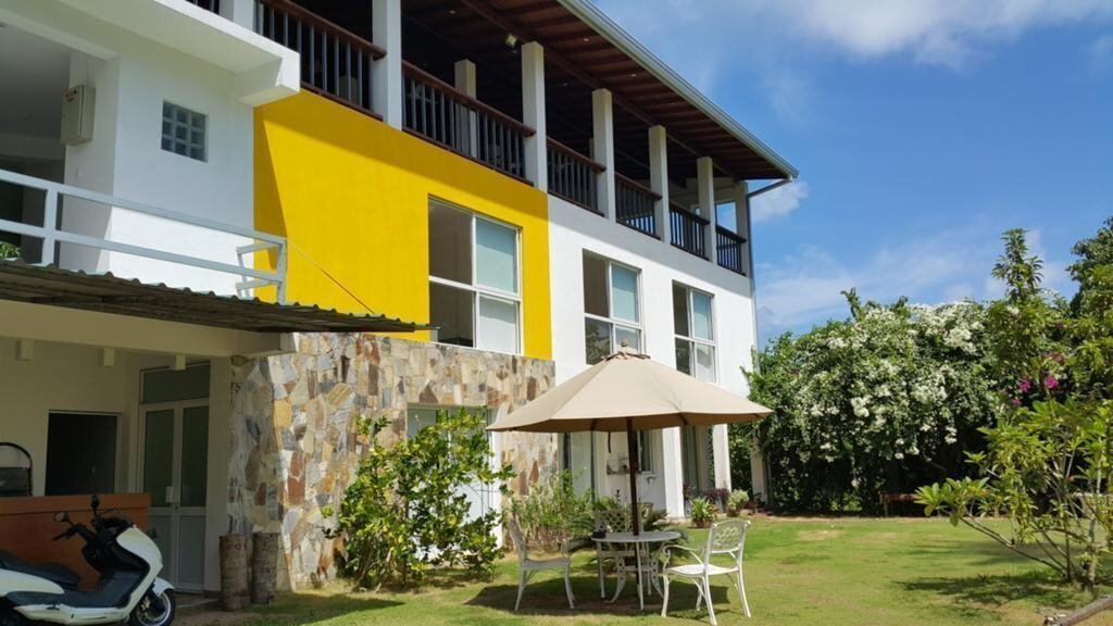 Готель Hotel Good Life 3*