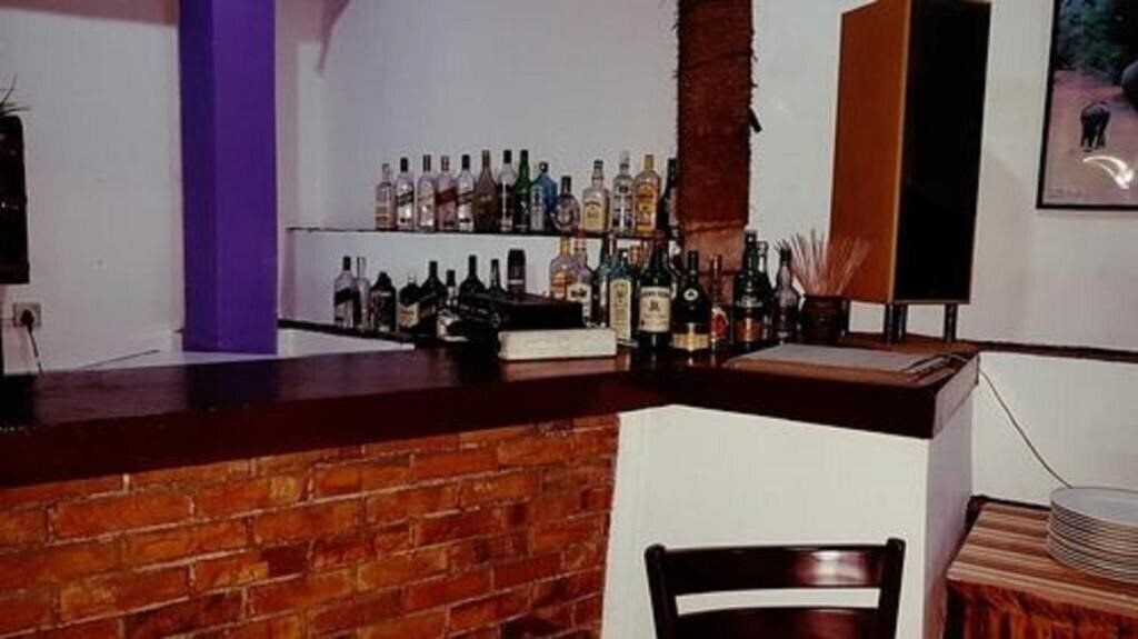Картинка Happy Night Holiday Inn 3*