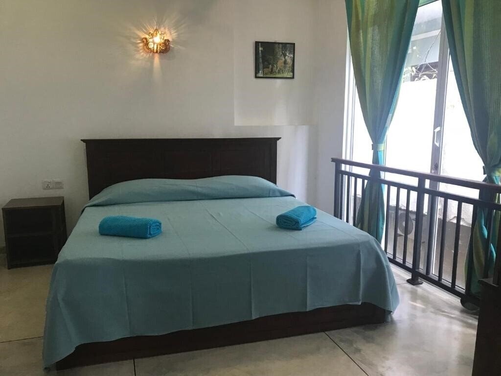 Фотография Bird House 2*