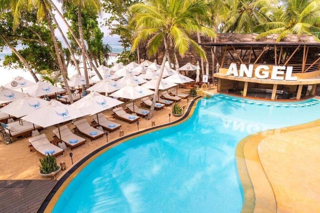 Готель Angel Beach 4*