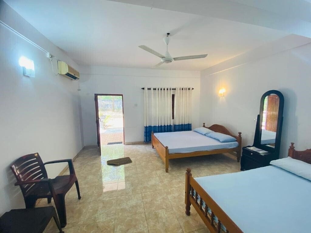 Фото Emerald Guest House 2*