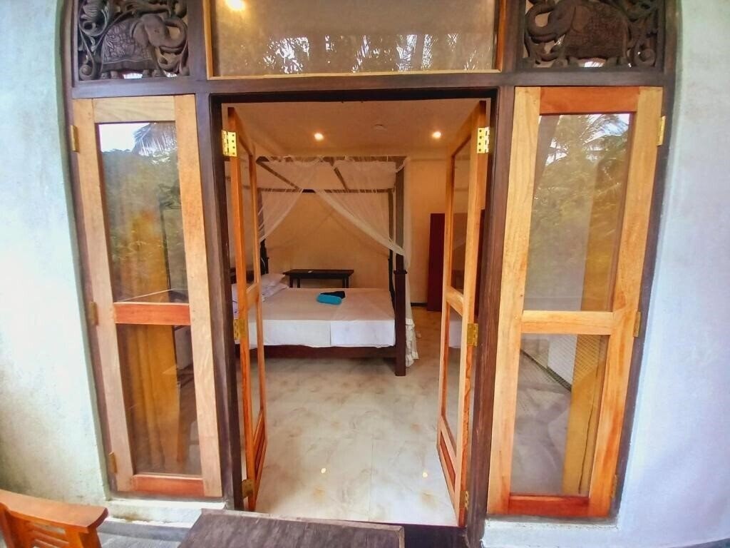 Готель Mount Edge Villa 3*