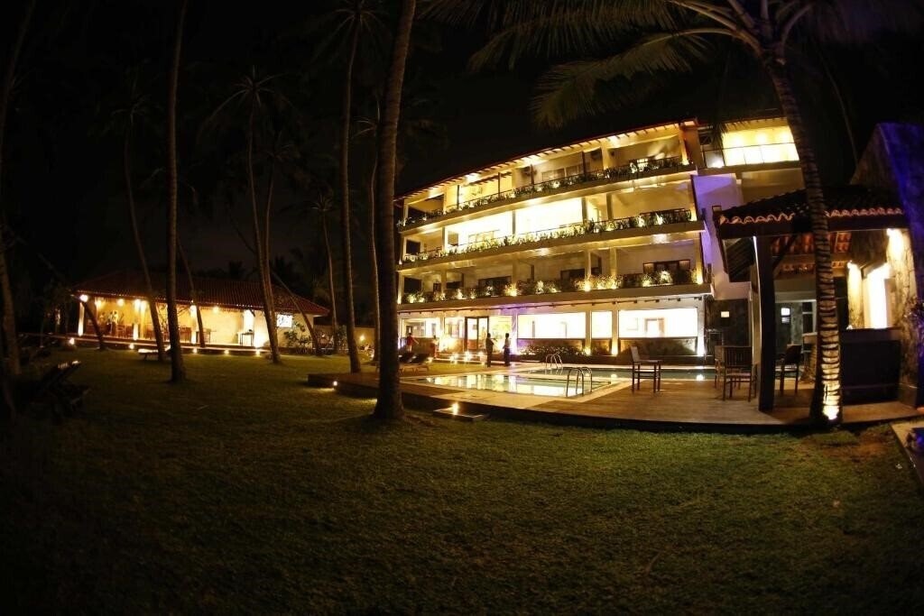 Отель Blue Beach Villa 3*