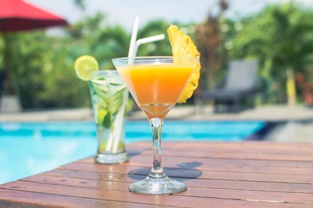 Фото Weligama Ocean Breeze Hotel & Restaurant 3*