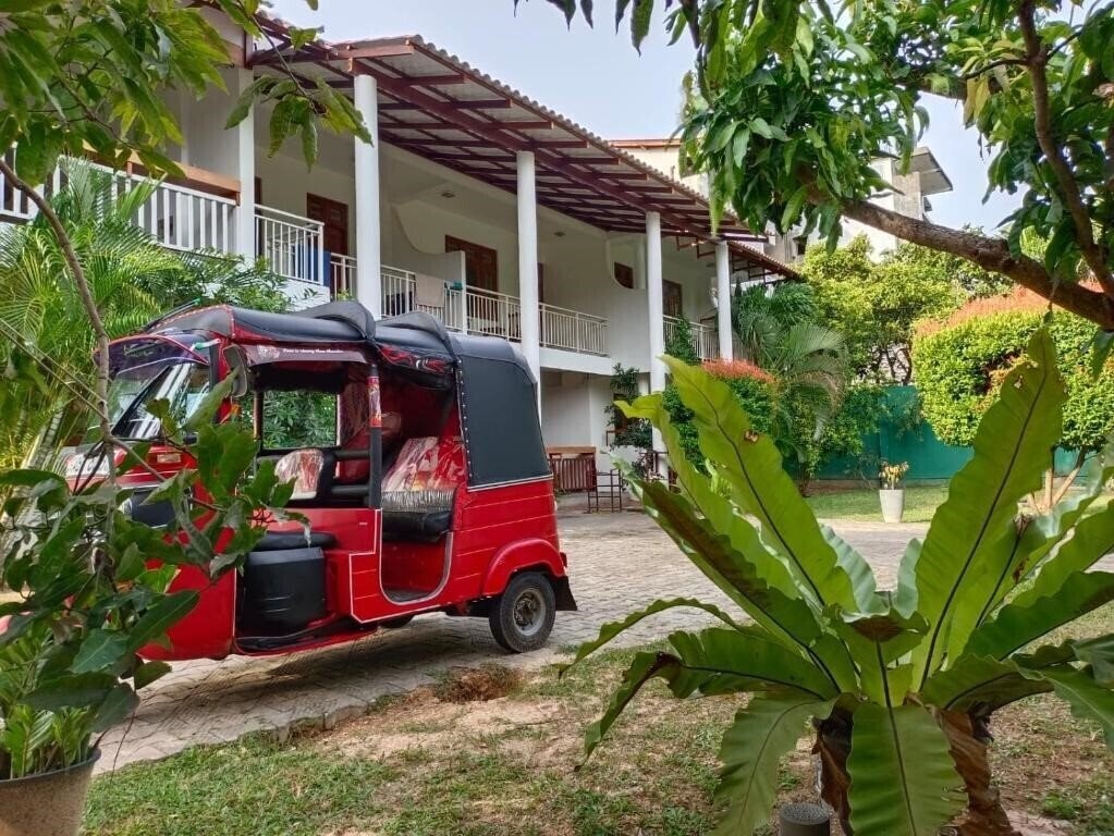Зображення Weligama Ocean Breeze Hotel & Restaurant 3*