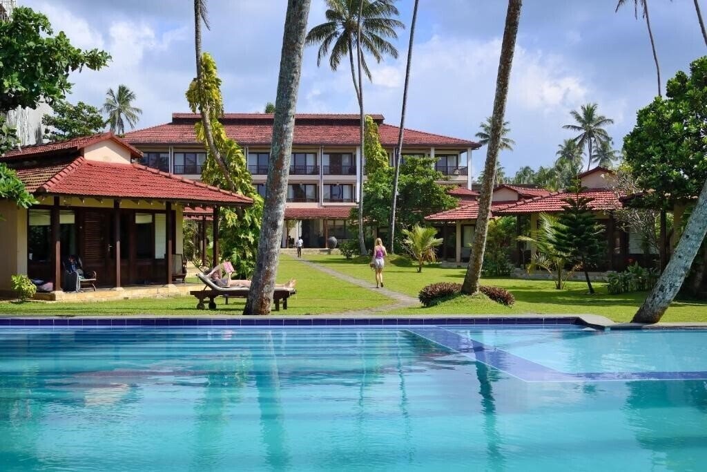 Готель Weligama Bay Resort 4*