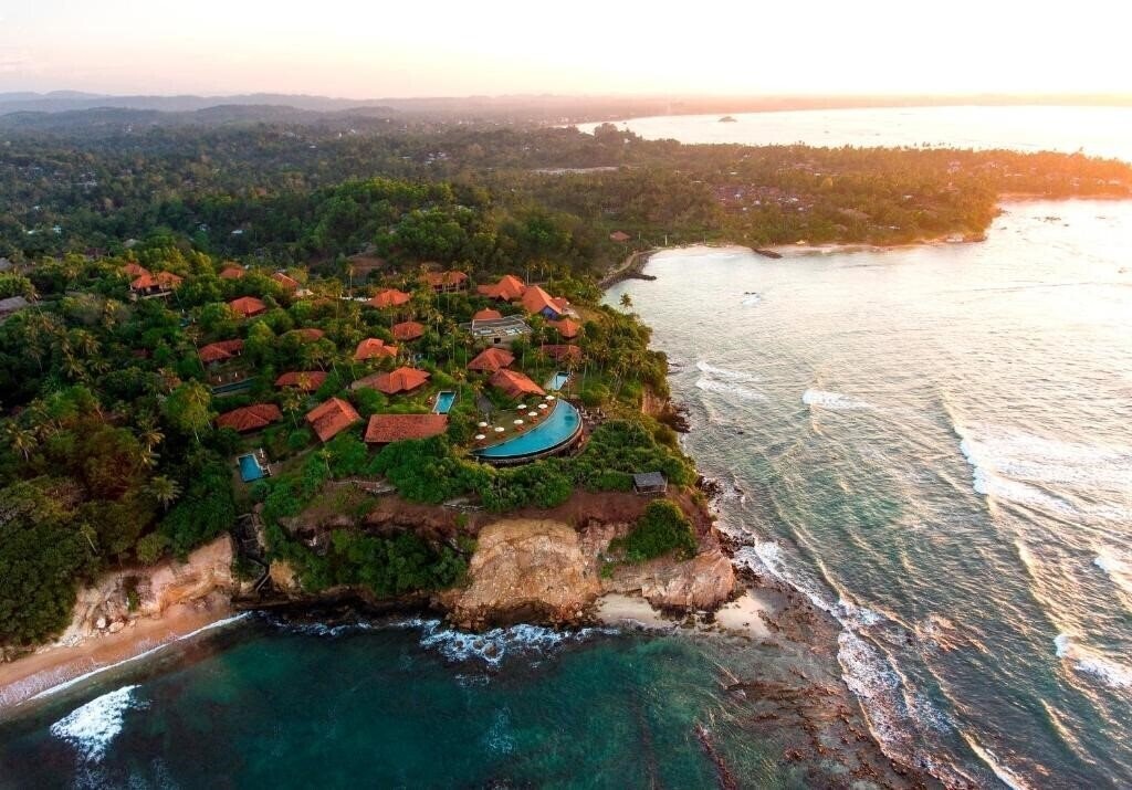 Изображение Cape Weligama 5*