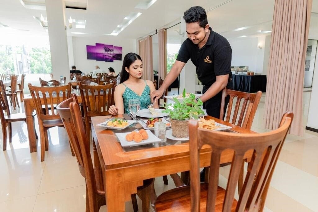 Изображение Centhara Beach Weligama 3*