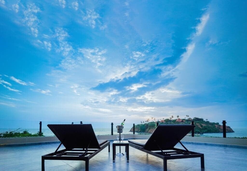 Готель Sathkara Jungle Beach Weligama 4*